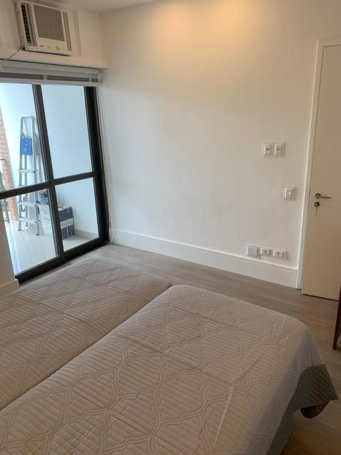 Appartement Flat Com 65 Metros; Sala; Duas Suítes; Cozinha Recém-reformado